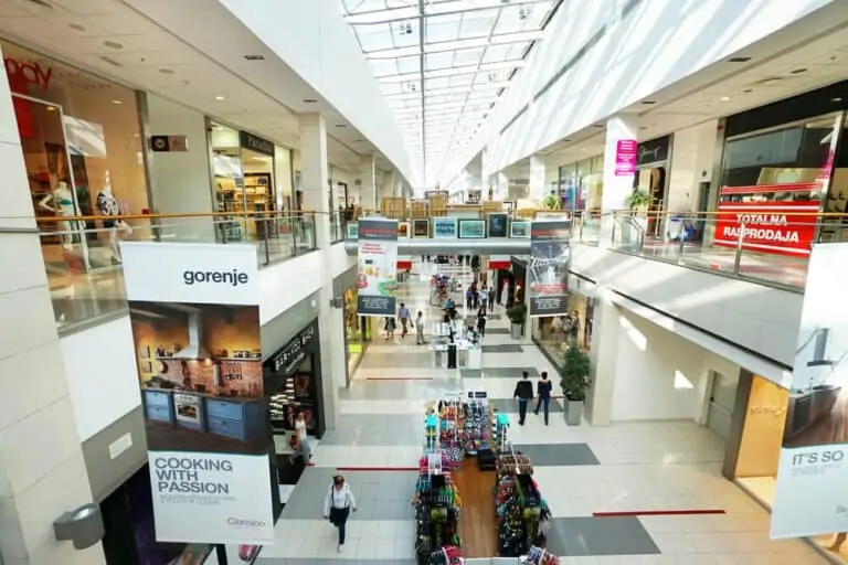 Interior of a modern shopping center Delta City