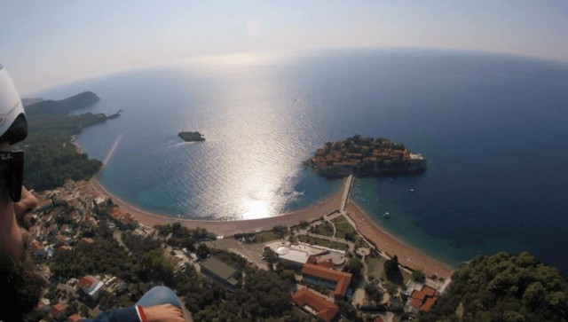Paragliding Sveti Stefan